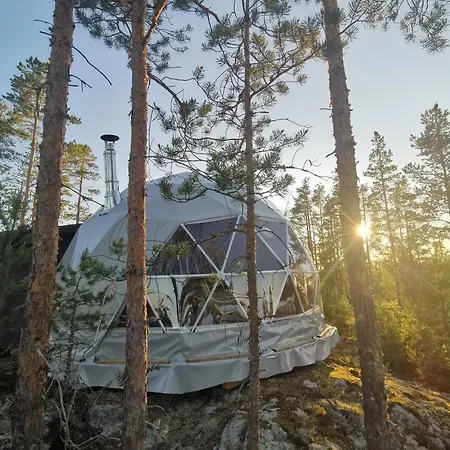 Hidden Island Laukanharju Glamping Luxury tent