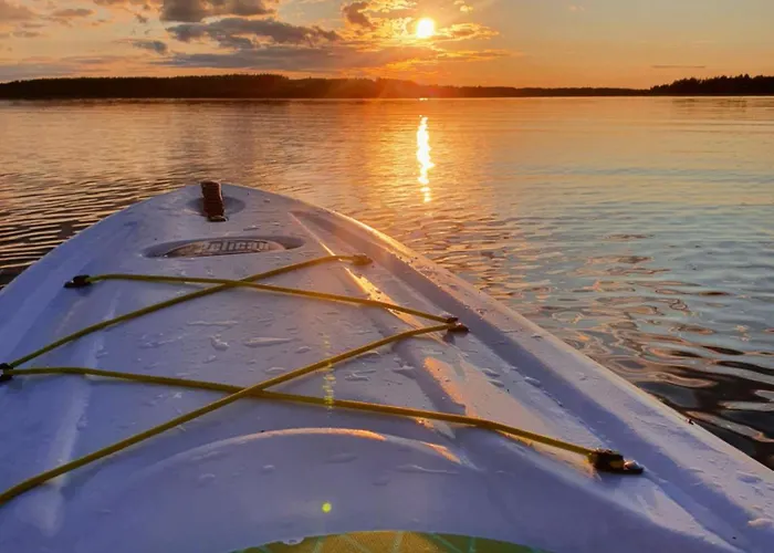 Lüks kamp alanı Hidden Island Laukanharju Glamping *