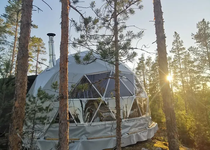 Hidden Island Laukanharju Glamping Lüks kamp alanı